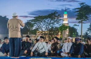 Warga Antusias Subuh Berjamaah, Ustadz Pantun Sampaikan Tausiah Menyejukan