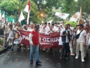 Ratusan Kader dan Marching Band Iringi Calon Pengantin Bacaleg Partai Gerindra Daftar di KPU Kota Bogor