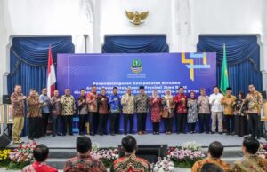 Kota dan Kabupaten se-Jawa Barat Lakukan Tandatangani Kesepakatan Bersama Pendanaan Pemilu