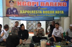 Sambil Berziarah di Makam Raden Shaleh Empang, Program Ngopi Bareng Kapolresta Menerima Keluhan Antisipasi Kerawanan Pemilu hingga Geng Motor