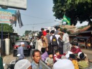 Warga Desa Leuwinutug Peringati Tahun Baru Islam 1445 H dengan Pawai hingga Santunan Yatim di Ponpes Daarul Fikri