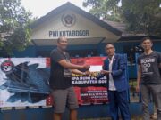 Ketua BK DPRD Kota Bogor Salurkan Bantuan Untuk Korban Gempa di Desa Purasari Leuwi Liang Kabupaten Bogor