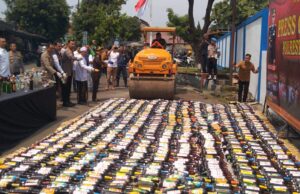 Jelang Akhir Tahun, Polresta Bogor Kota Musnahkan Ribuan Miras dan Petasan Hasil Operasi Lilin Lodaya 2023