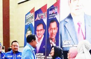 Dalam Acara SBY Temu Masyarakat Bogor, Sri Erdiyanti Caleg Sekaligus Kader Demokrat Pelopor UMKM dengan Bangga Serahkan Produk Echo Enzym Pupuk Cair