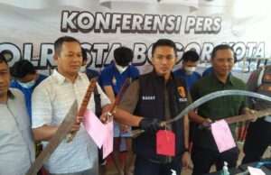 Sat Reskrim Polresta Bogor Kota Amankan 7 Remaja Berikut Sajam dari Lokasi Berbeda, Dua Pelaku Terpaksa Diberi Hadiah Timah Panas Saat Berusaha Melawan Petugas