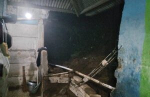 Intensitas Hujan Lebat di Bogor, Rumah Wartawan Jadi Korban Longsor