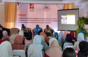 Ratusan Kaum Perempuan Ikuti Workshop Pembuatan Produk Berbahan Dasar Sawit yang di Gelar Oleh STP Bogor