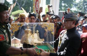 Mahkota Raja Pajajaran Binokasih dan Artefak Dipamerkan di Perpustakaan Kota Bogor