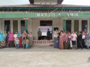Jelang Hari Anak Nasional, YBM PLN Salurkan 150 Paket Daging Qurban Idul Adha 1445 H di Kecamatan Tenjolaya