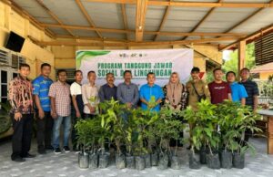 Peringati HLH Sedunia, PTPN IV Regional 6 KSO Tanam Ratusan Bibit Pohon