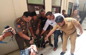Kurun Waktu 3 Bulan : Satpol PP Kota Bogor Razia hingga Musnahkan 1890 Botol Miras