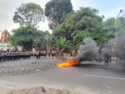 Aksi Aliansi Mahasiswa Garis Tiga di Ring 1 Istana Bogor, Aparat TNI-POLRI Perketat Pengamanan dengan Humanis