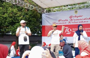 BRI Unit Cibinong Supervisi Kanca Cibinong Promosikan BRImo dalam Pesta Kemerdekaan