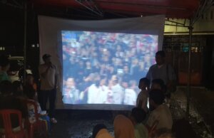 Antusiasme Warga Tanah Sareal Pecah di Nobar Timnas Bersama Sohib Rena Da Frina
