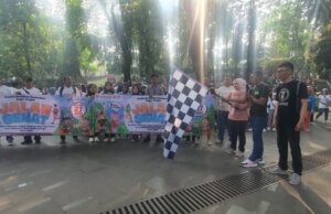 Jalan Sehat PPK Bogor Tengah Sosialisasikan Pilkada Serentak 2024