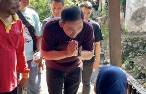 Cerita Menyentuh Saat Dokter Rayendra Jelaskan Manfaat BPJS untuk Periksa Mata Nenek