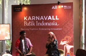 Merajut Nusantara dalam Motif: Batik Neng Geulis Frida Aulia Hadirkan Keindahan Lokal di Karnaval Bogor