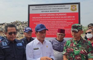 Warga Depok Sambut Gembira, TPA Liar Limo Ditutup Menteri Lingkungan Hidup