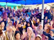 Histeria di Kedung Badak! Cawalkot Rayendra Diserbu Ratusan Emak-Emak untuk Swafoto