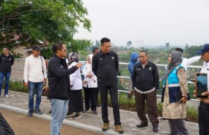 Komisi III DPRD Kota Bogor Sidak Proyek Taman Lapangan Genteng, Temukan Kejanggalan Standar K3 dan Urutan Pekerjaan