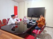 Bawaslu Telusuri Dugaan Pelanggaran Kampanye di Masjid, Paslon Atang Trisnanto Dihadirkan