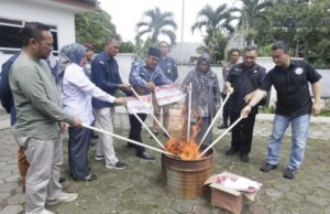 Kota Bogor Tuntas Persiapkan Pilkada 2024, Surat Suara Rusak Dimusnahkan
