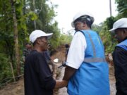 GM PLN Jawa Barat Terjun Langsung Pastikan Kelistrikan di Kampung Ciporekat Sukabumi Pulih