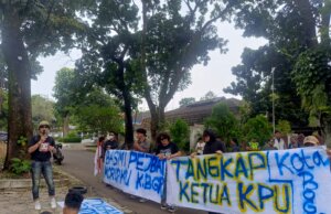 Bongkar Dugaan Gratifikasi! IKAMSU Tuntut Transparansi Dana Rp 7 Miliar di Pilkada Bogor