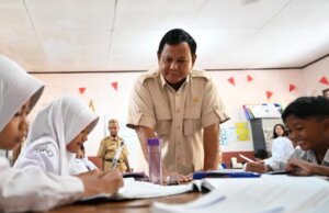 Presiden Prabowo Tinjau Langsung MBG di SDN Kedung Jaya 1 Bogor