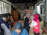 Menebar Kebahagiaan Menjelang Idul Fitri 1446 H, BRI BO Pajajaran Bagikan Sembako kepada Masyarakat