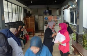 Menebar Kebahagiaan Menjelang Idul Fitri 1446 H, BRI BO Pajajaran Bagikan Sembako kepada Masyarakat