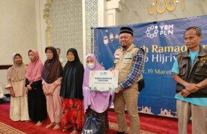Rayakan Momen Bulan Ramadan, YBM PLN UP3 Bogor Berbagi Bingkisan di Masjid As Sofia