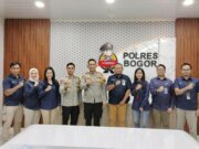 PLN UP3 Bogor dan Polres Kabupaten Bogor Kolaborasi Tingkatkan Kesadaran K3 di Masyarakat