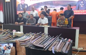 Tawuran di Kota Bogor Berhasil Ditekan: Polresta Amankan 32 Remaja dan Puluhan Senjata Tajam