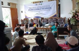Program Pengabdian kepada Masyarakat Bojong Rangkas Go Digital Sukses Tingkatkan Kompetensi Pengrajin Tas