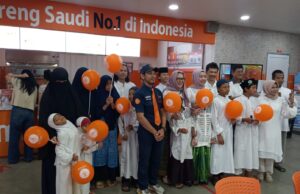 Sahabat Jum’at Berkah Rayakan Hari Santri Nasional dengan Berbagi Bersama Santri Yatim dan Dhuafa di Almaz Fried Chicken Dermaga