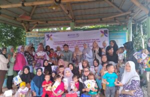 Sekolah Vokasi IPB Gelar Edukasi Gizi Terintegrasi untuk Cegah Stunting di Mulyaharja