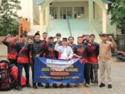 AWG Berangkatkan Relawan dari Bogor dalam Ekspedisi 1000 Pendaki untuk Palestina Tim relawan Aqsa Working Group (AWG) dilepas dari Cileungsi, Bogor, dalam Ekspedisi 1000 Pendaki Gunung untuk Palestina yang digelar dalam rangka Bulan Solidaritas Palestina 2025. (Dok. AWG)