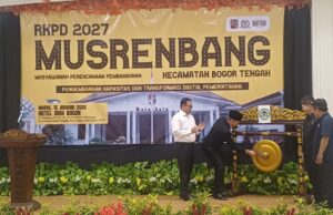 Bogor Tengah Siap Berbenah, Dedie Rachim Instruksikan Sterilisasi PKL di Sejumlah Ruas Jalan Ikonik