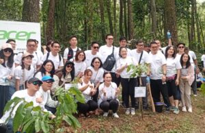 Lestarikan Alam, Acer Indonesia Hijaukan Kawasan Sentul dengan 2.000 Bibit Pohon