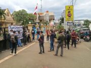 Puluhan Mahasiswa Geruduk Polresta Bogor Kota, AMBB Tegaskan Komitmen Kawal Dugaan Politik Uang hingga Tuntas
