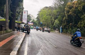 Kualitas Proyek Dipertanyakan, Jalan Dekat Istana Bogor Alami Pelepasan Butir Aspal