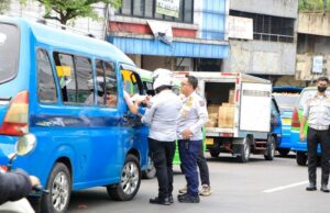 Operasi Gabungan Penertiban Angkutan Umum di Kota Bogor: 54 Kendaraan Ditilang, 10 Dikandangkan