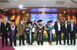 Unpak Kukuhkan Dua Guru Besar, Perkuat Kiprah Akademik