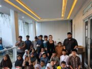Gelar Santunan di Hari Jumat, Kost Syariah Antasena Bogor Buktikan Kepedulian terhadap Warga