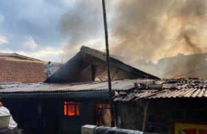 Korsleting Listrik Diduga Dipicu Kebakaran Sempur Lereng, Belasan Warga Bogor Butuh Bantuan Darurat