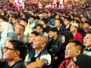Gaya Nyentrik Jenal Mutaqin: Pakai Jersey Argentina dan Pilih Gabung di Tengah Lautan Warga Bogor Saat Nobar Final
