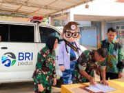 Wujud Kepedulian Kemanusiaan, BRI BO Dewi Sartika Serahkan Bantuan Mobil Ambulans TJSL ke RSAU dr. M. Hassan Toto