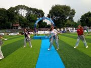Memukau di Pembukaan Wali Kota Cup 2026, Tim K-Pop WTTC Hipnotis Penonton Lapangan Manunggal