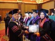 Universitas Pakuan Wisuda 713 Lulusan, Tegaskan Komitmen Cetak SDM Unggul Berdaya Saing Global